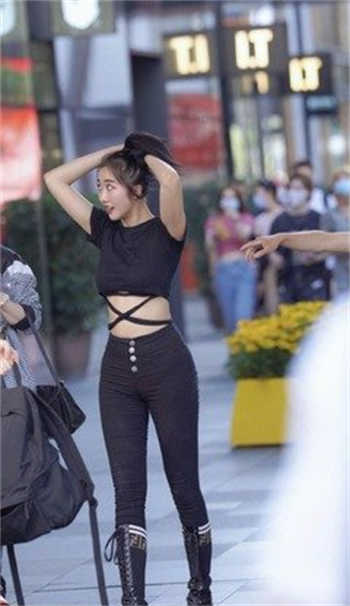 为了工作出卖自己的身体