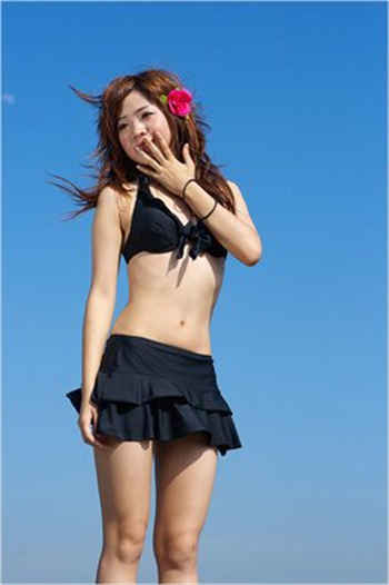 女上门推销保险完整版