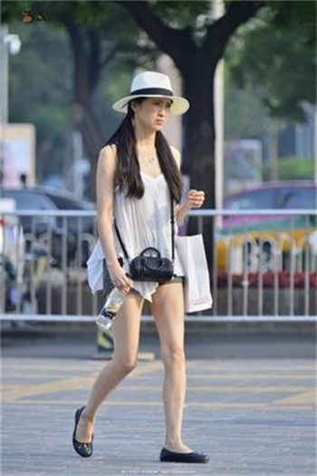 绿妈论坛母仪天下账号