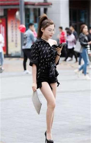 继女被卡洗衣机视频