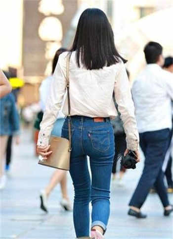 男主姓霍女主是明星