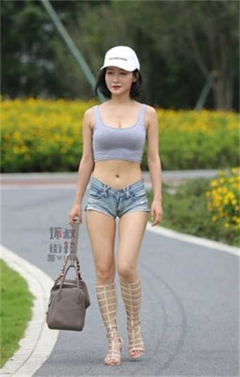 穿越爱情公寓爱上咖喱酱