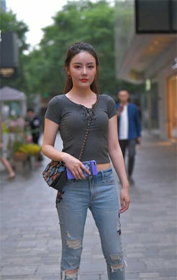 麻痘传媒刘玥
