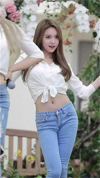 网红周丽珊