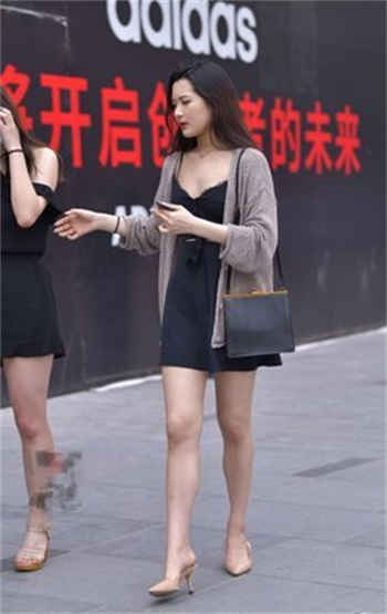 女早发育的症状图片