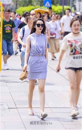 健身房女教练好追吗