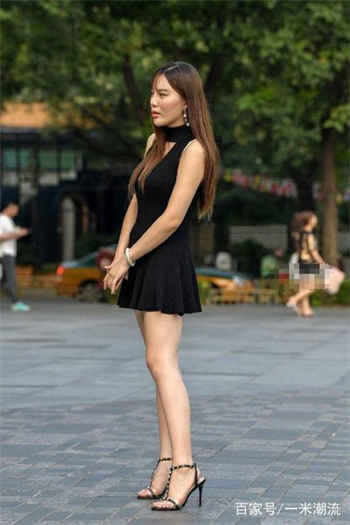 一不小心成了大佬的女儿