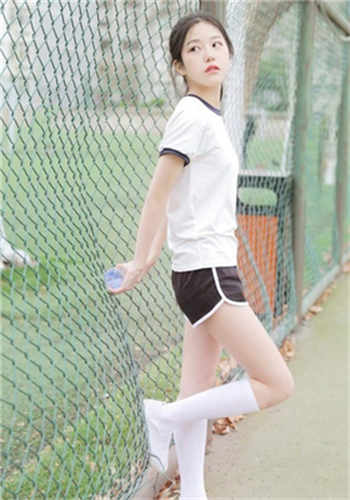十三张麻将98美少女下载