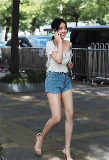 自拍视频在线免费观看