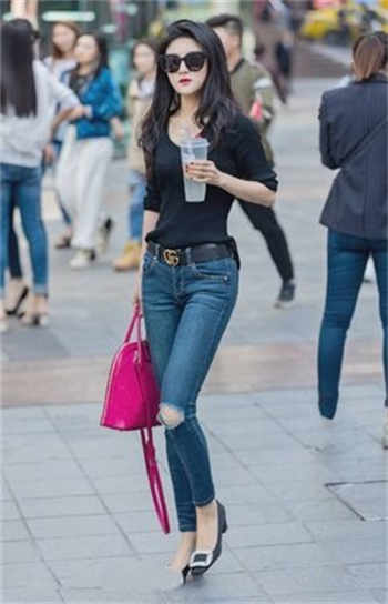 看女人没穿衣服照片