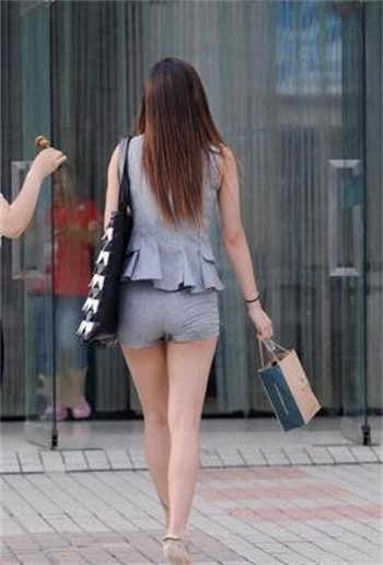 斗鱼艺瑟妃火箭群
