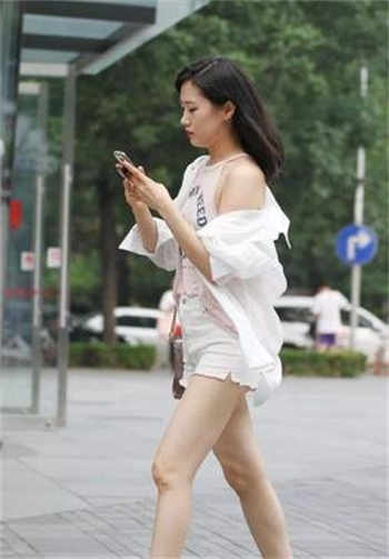 啊 学长停下 这是教室啊
