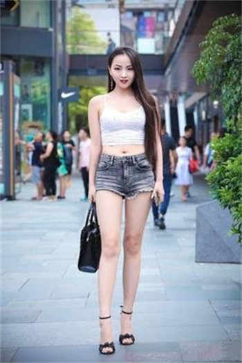 爱情公寓婚纱店的旖旎txt
