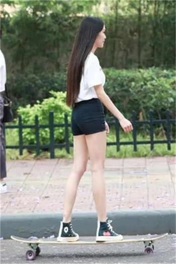 hkdoll玩偶在哪个网站