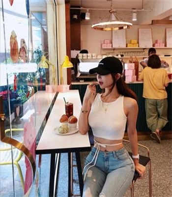 数码宝贝天女兽本子