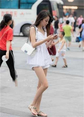 陆容渊与苏卿重生