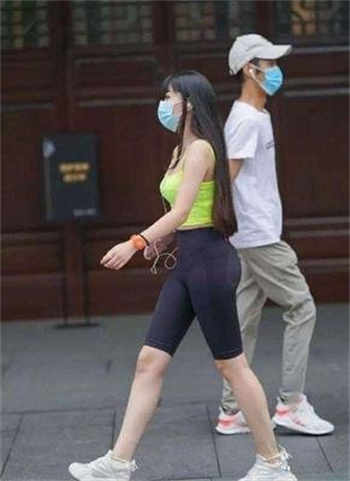 玄和碗欣尿急憋不住故事